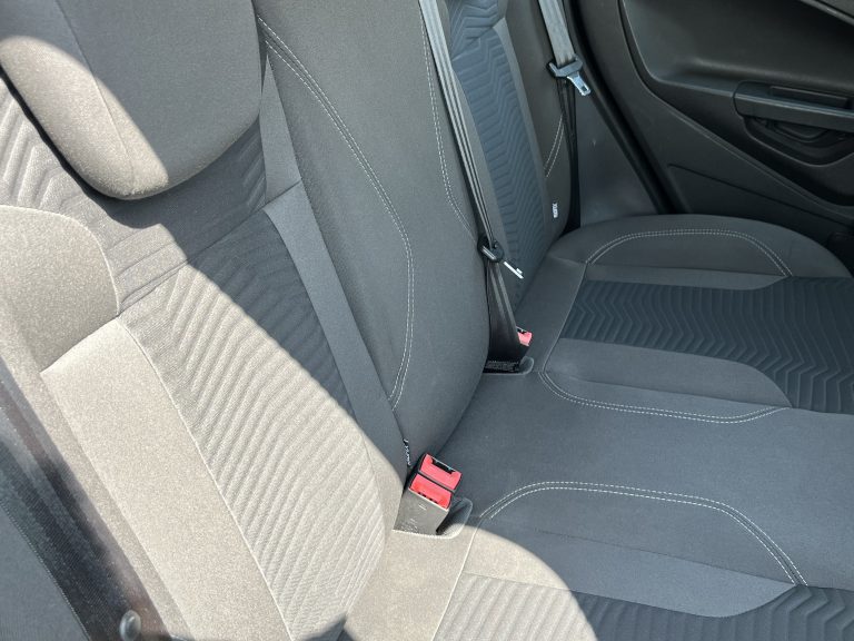 Ford Fiesta Zetec 999cc