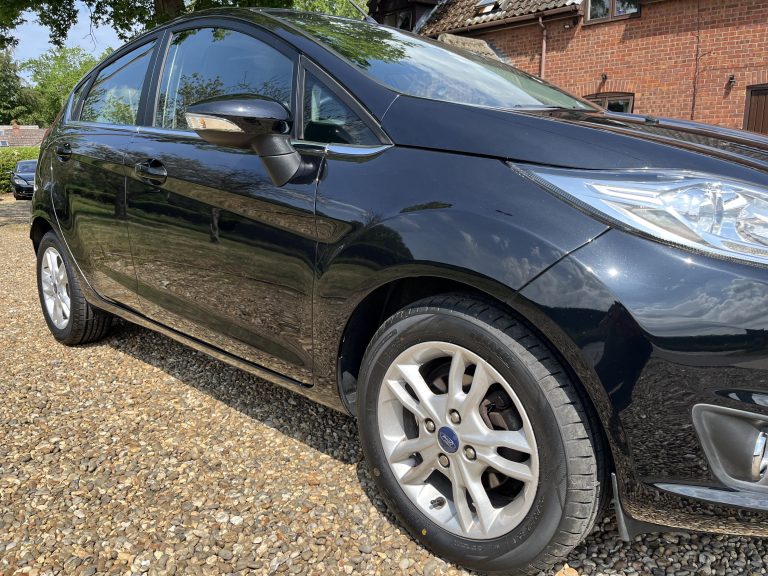 Ford Fiesta Zetec 999cc